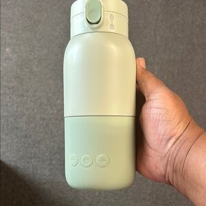 Mint Green Smart Bottle with Lock Feature